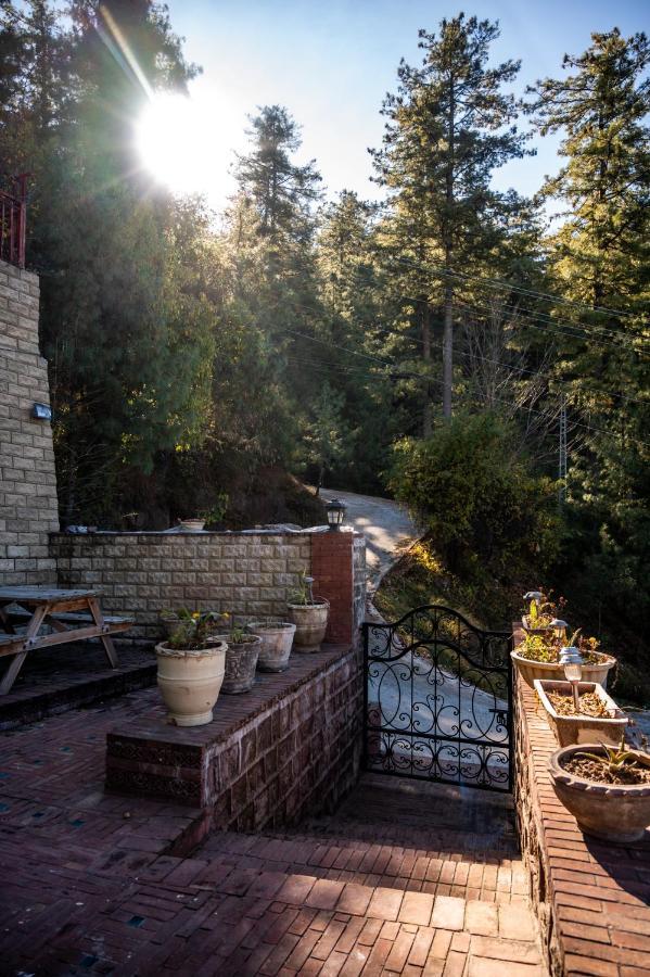 Sarah'S Lodge Murree Luaran gambar