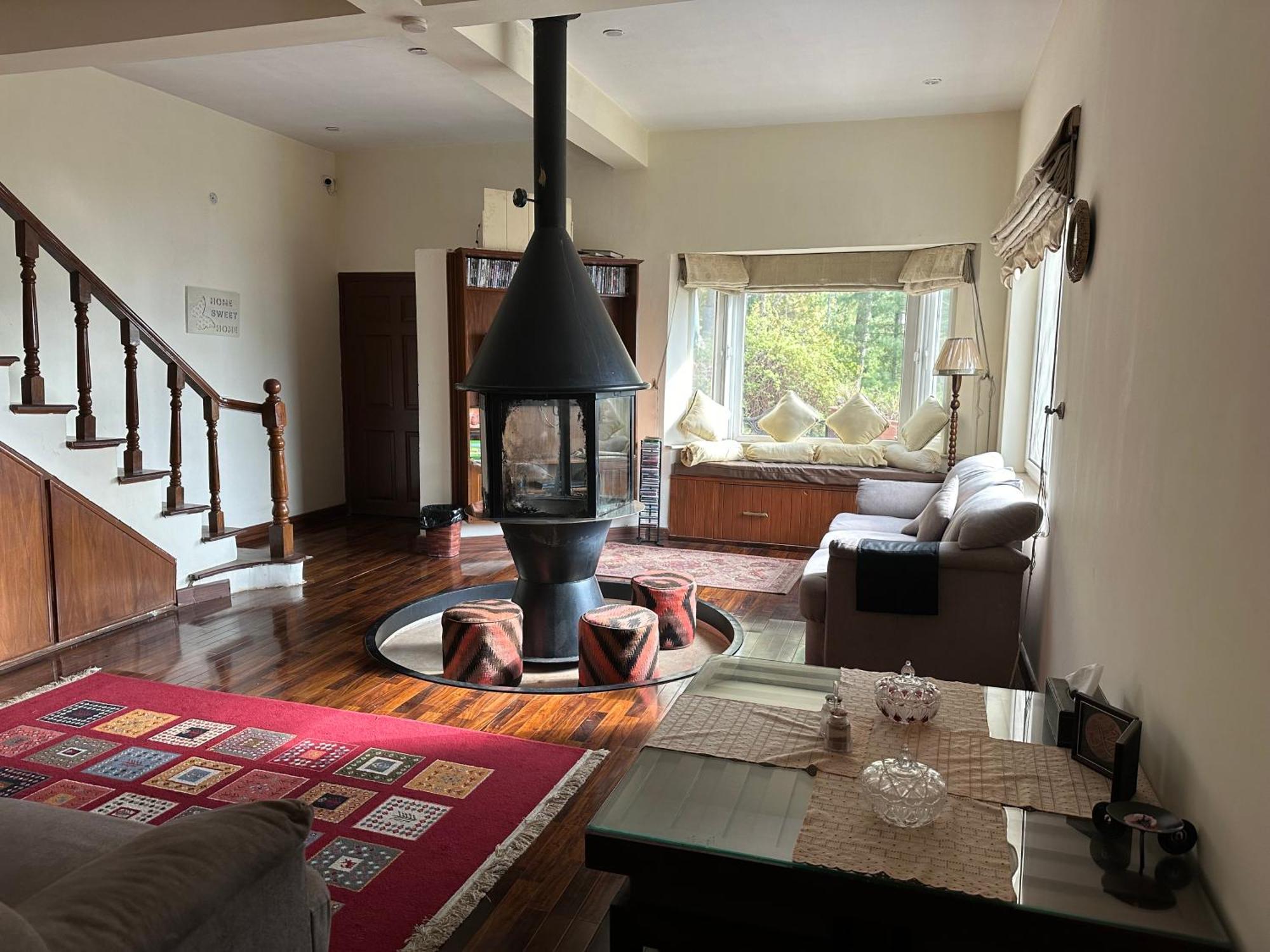 Sarah'S Lodge Murree Luaran gambar
