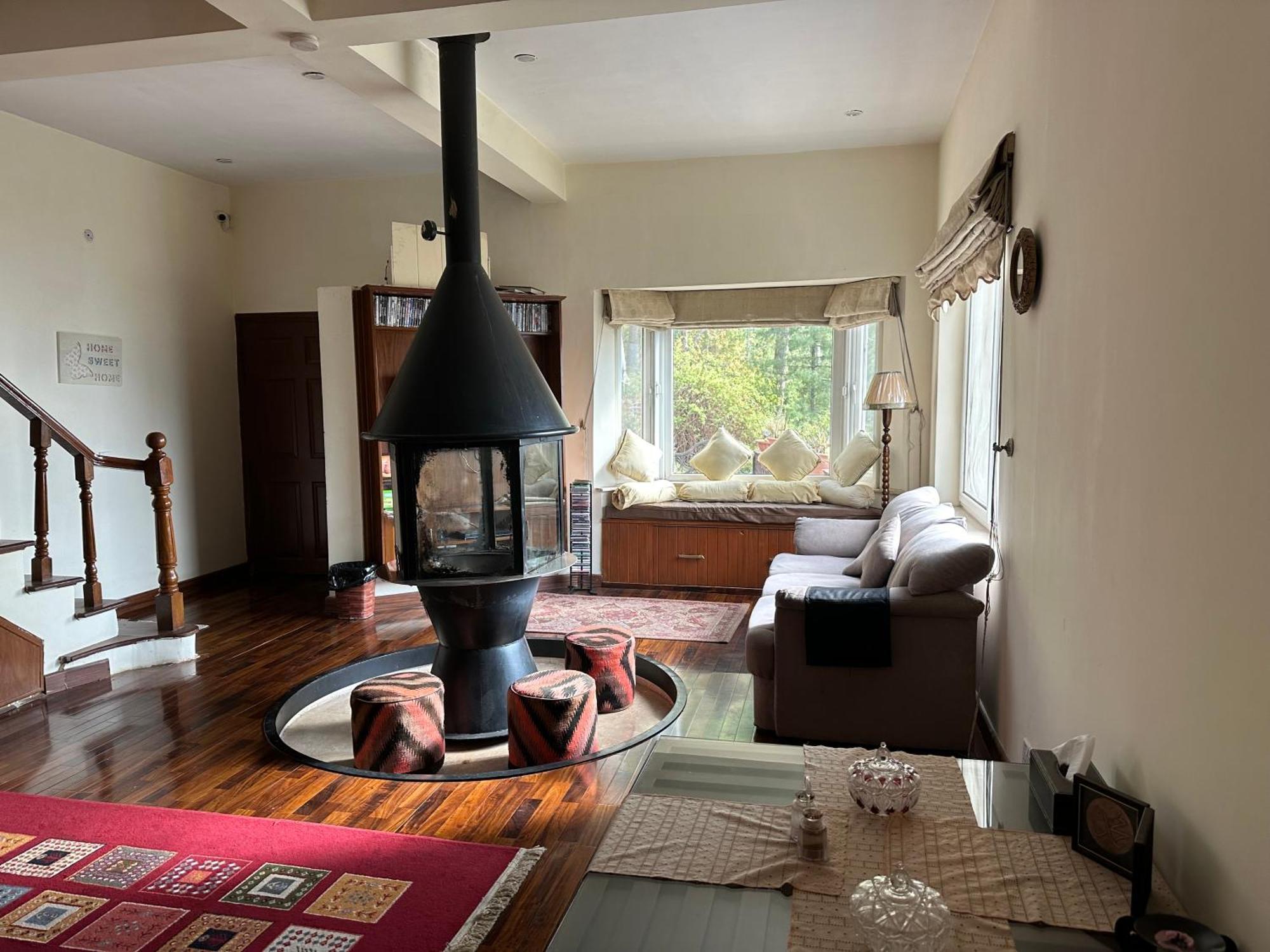 Sarah'S Lodge Murree Luaran gambar
