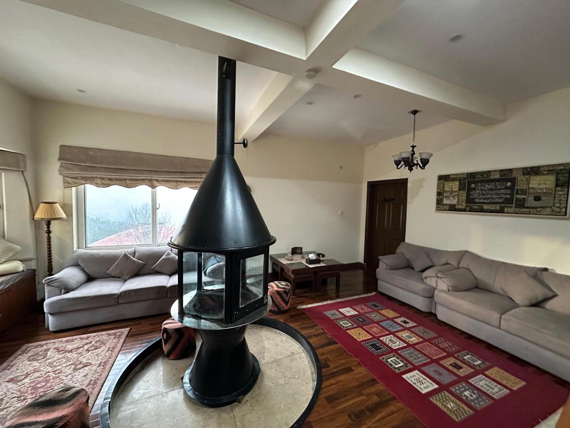 Sarah'S Lodge Murree Luaran gambar